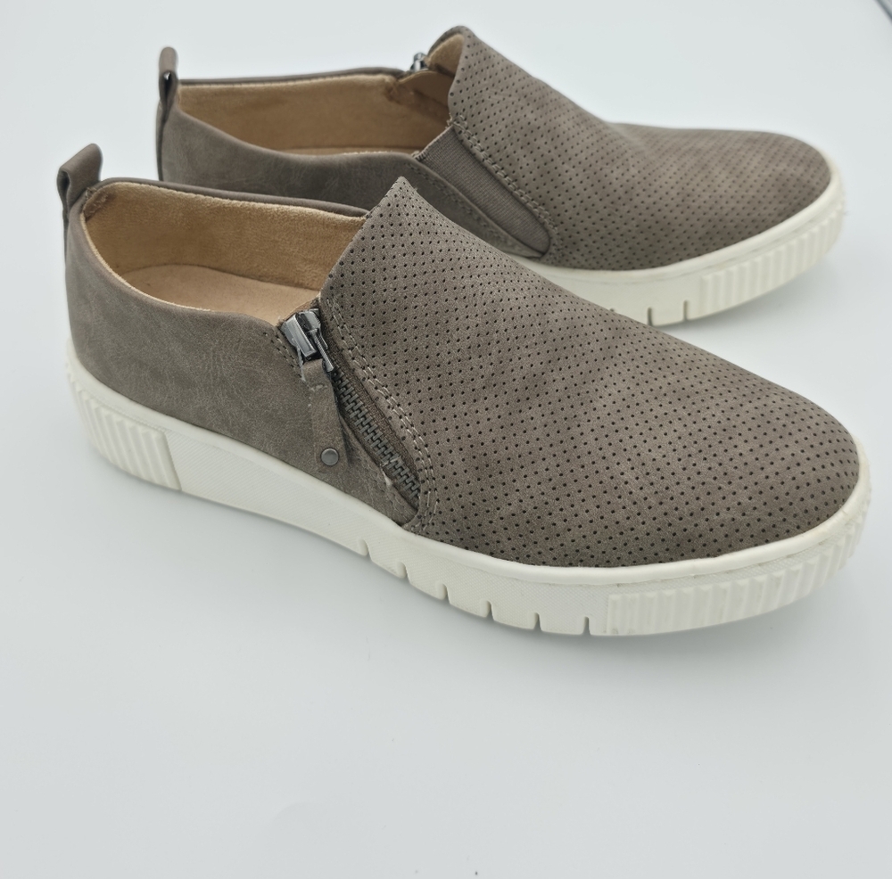 SOUL Turner Slip On Sneakers Grey Size 6.5 - Picture 2 of 9